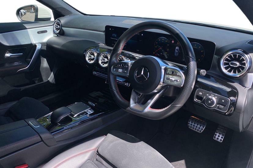 Mercedes-Benz A Class A200 Amg Line Premium White #4