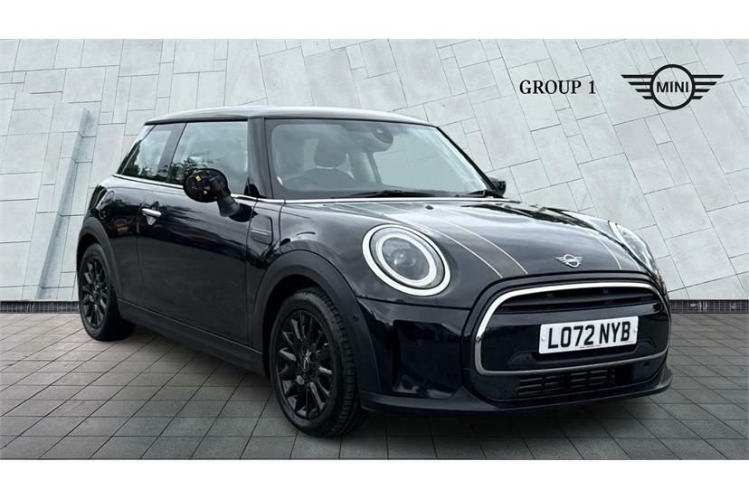 Mini Hatch 1.5 Cooper Classic Black