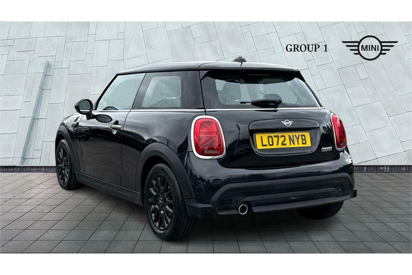 Mini Hatch 1.5 Cooper Classic LO72NYB Black #2