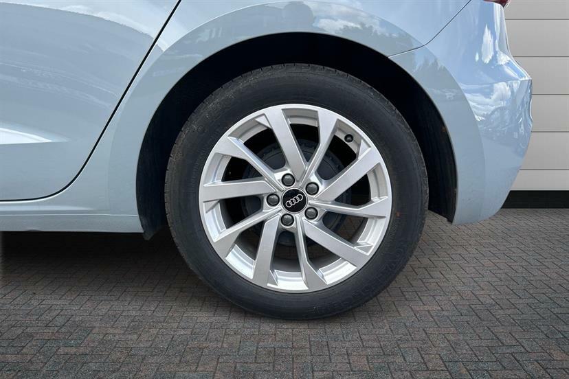 Audi A1 25 Tfsi Sport S Tronic FP22NHT Grey #5