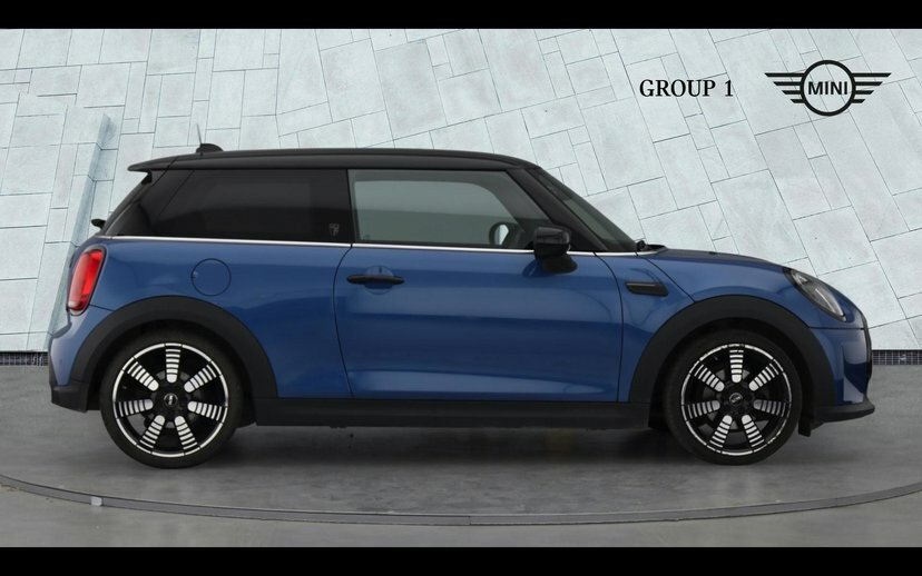 Mini Hatch 3-Door Hatch Cooper Exclusive FY23XON Blue #3