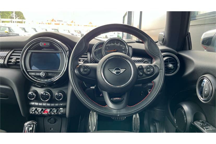 Mini Hatch 2.0 Cooper S Sport II Red #4