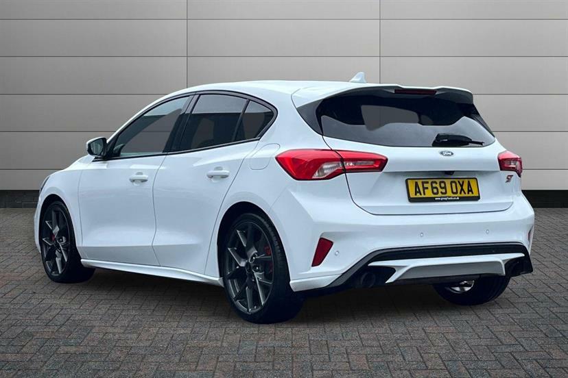 Ford Focus 2.3 Ecoboost St White #3