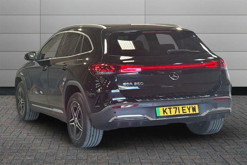 Mercedes-Benz EQA 250 140Kw Amg Line 66.5Kwh Black