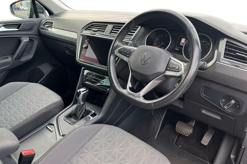 Volkswagen Tiguan 1.5 Tsi 150 Life Dsg MT21KWM Grey #6