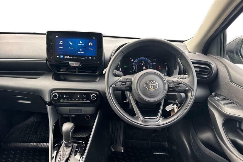 Toyota Yaris 1.5 Hybrid Design Cvt Grey #6