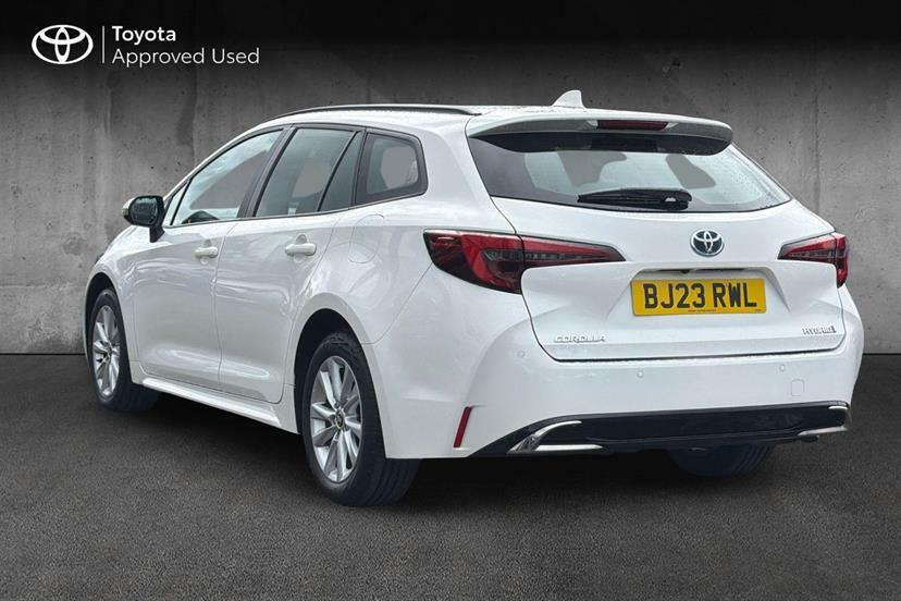 Toyota Corolla 1.8 Hybrid Icon Cvt White #3