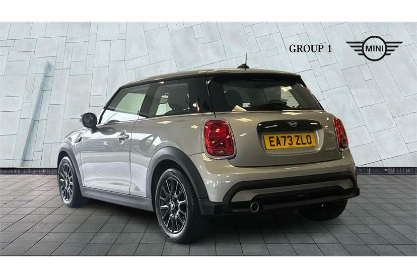 Mini Hatch 1.5 Cooper Classic Silver
