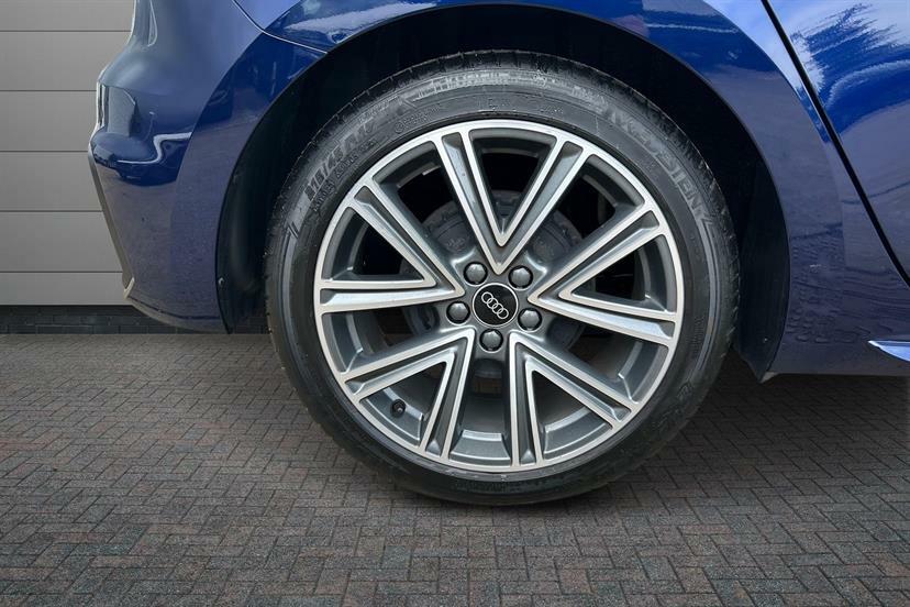 Audi A1 25 Tfsi S Line LS73RLO Blue #5