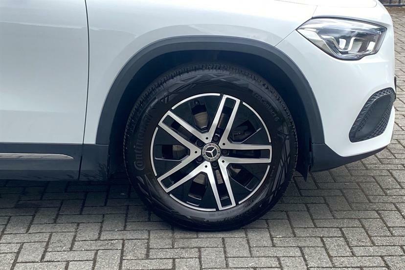 Mercedes-Benz GLA Class 200 Sport SB70OBL White #4