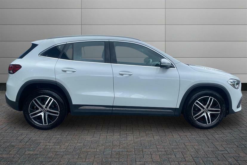 Mercedes-Benz GLA Class 200 Sport SB70OBL White #3