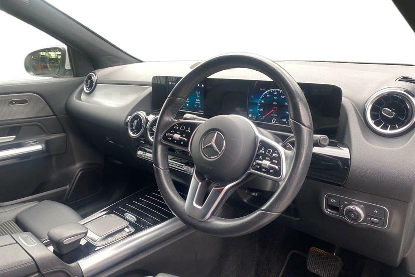 Mercedes-Benz GLA Class 200 Sport SB70OBL White #5