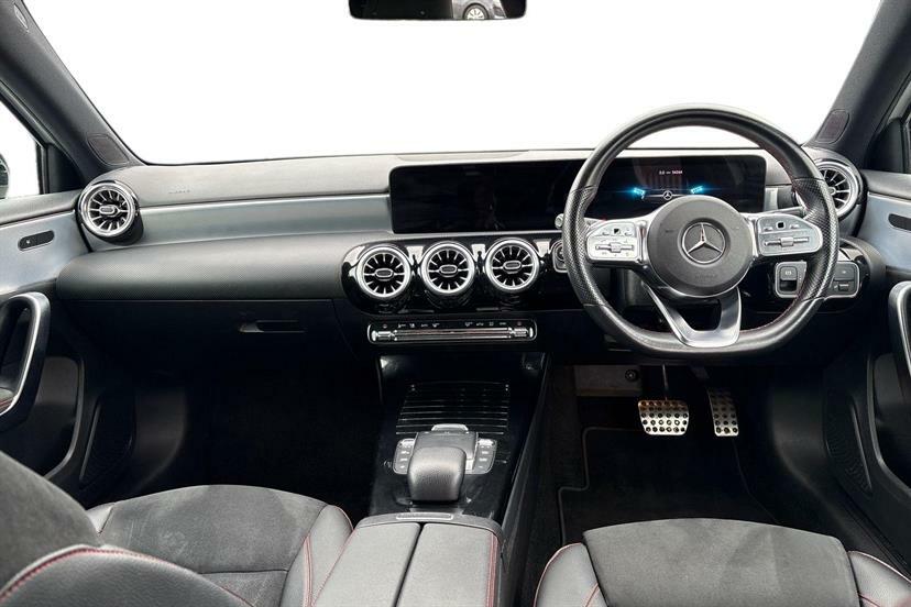 Mercedes-Benz A Class A200d Amg Line Executive KN23XSE White #5