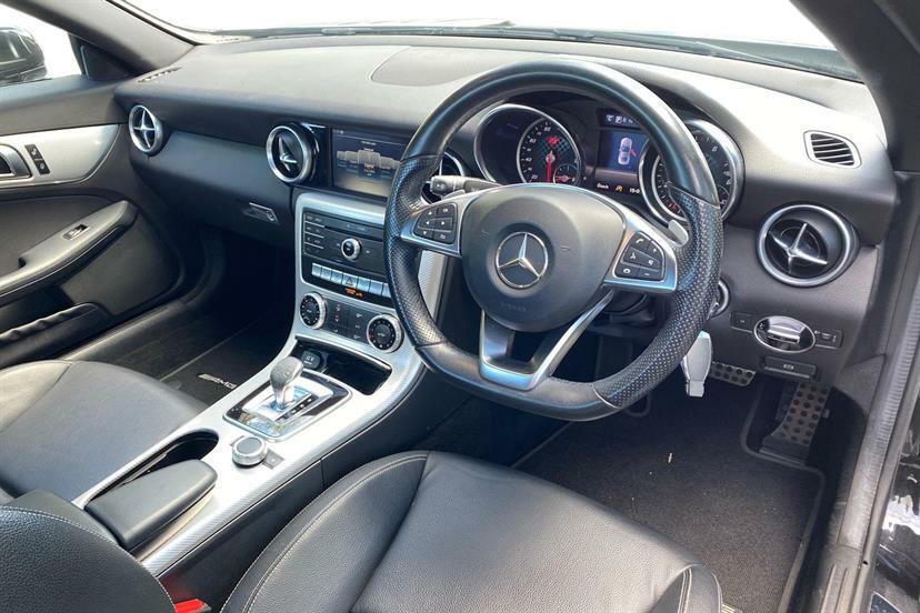 Mercedes-Benz SLC 200 Amg Line 9G-tronic Black #3