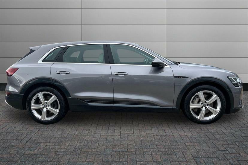 Audi E-tron 300Kw 55 Quattro 95Kwh Grey #4