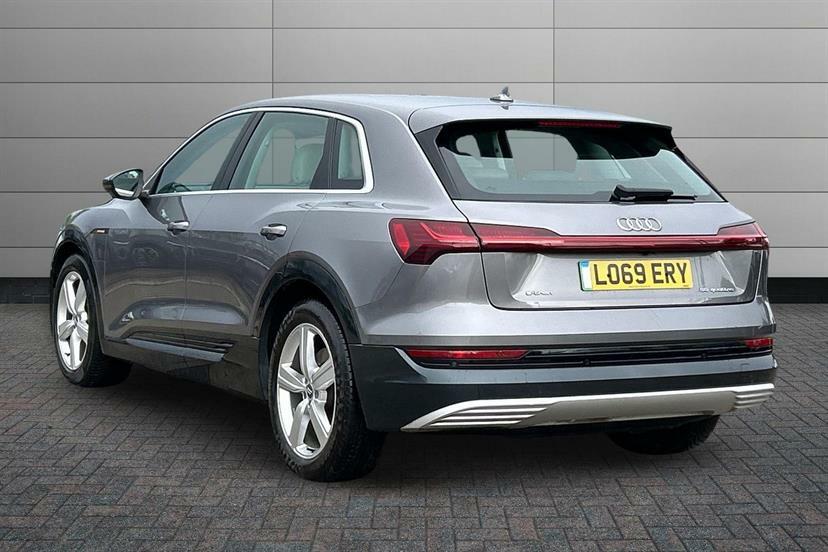 Audi E-tron 300Kw 55 Quattro 95Kwh Grey #3