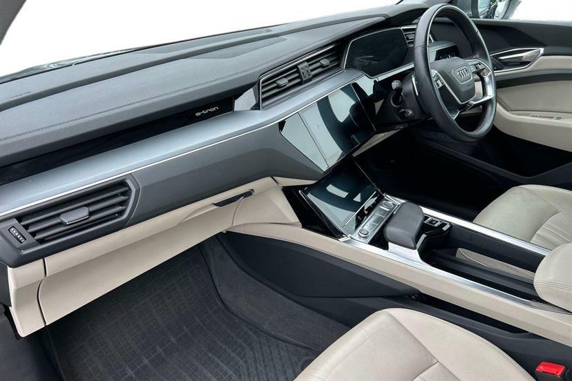 Audi E-tron 300Kw 55 Quattro 95Kwh Grey #2