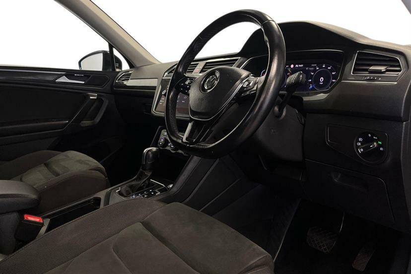 Volkswagen Tiguan Allspace 1.5 Tsi Sel Dsg Black #6