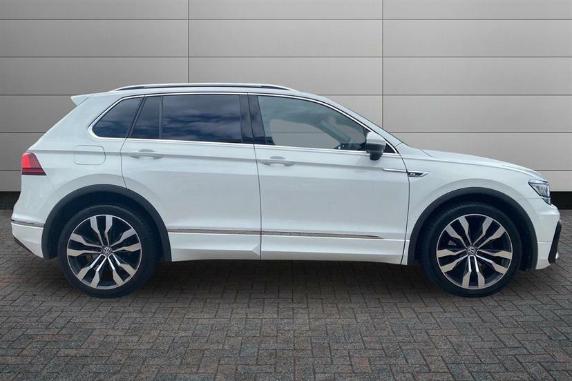 Volkswagen Tiguan 2.0 Tdi 150 R-line Dsg GJ68OTW White #4