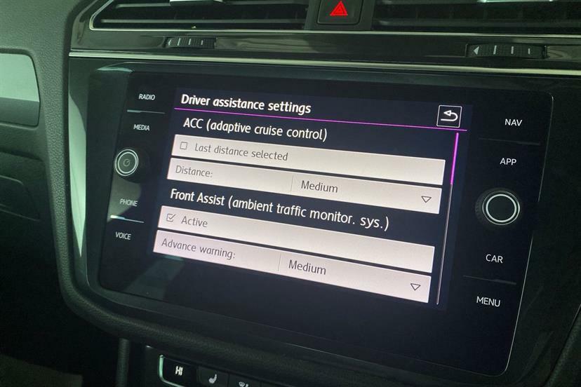 Volkswagen Tiguan 2018 2.0 Tdi Sel Suv 4Motion Eur Blue #60