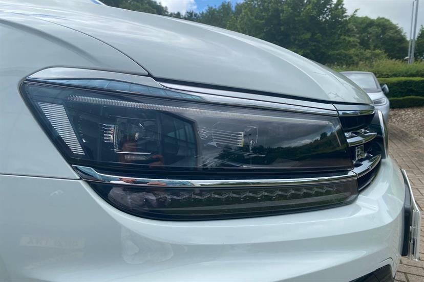 Volkswagen Tiguan 2018 2.0 Tdi Sel Suv 4Motion Eur Blue #19