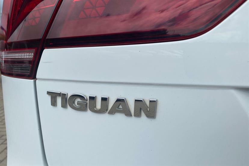 Volkswagen Tiguan 2018 2.0 Tdi Sel Suv 4Motion Eur Blue #13