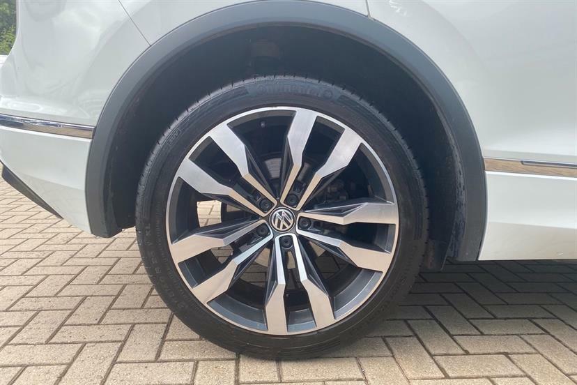 Volkswagen Tiguan 2018 2.0 Tdi Sel Suv 4Motion Eur Blue #15