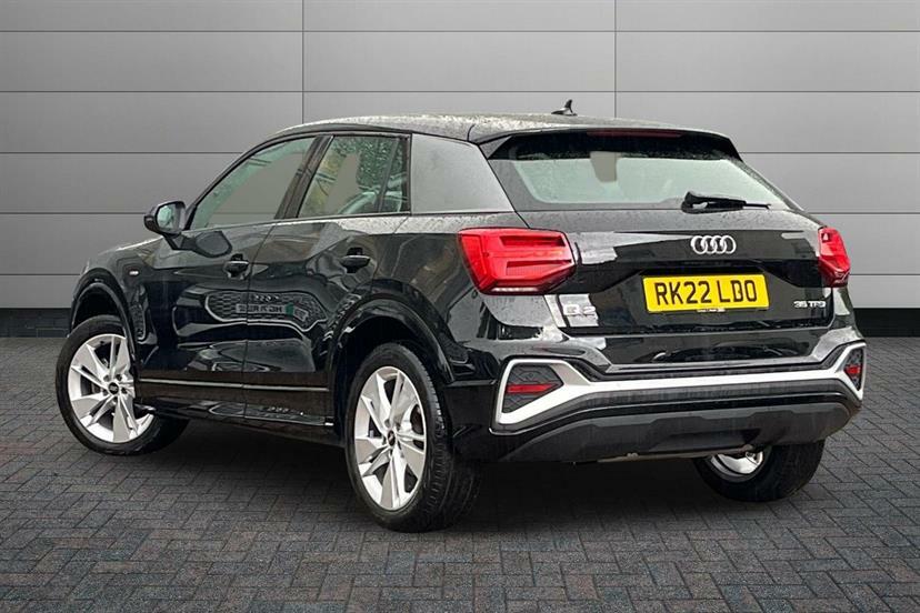 Audi Q2 35 Tfsi S Line Black #3