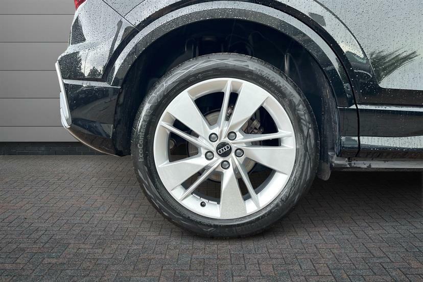 Audi Q2 35 Tfsi S Line Black #5