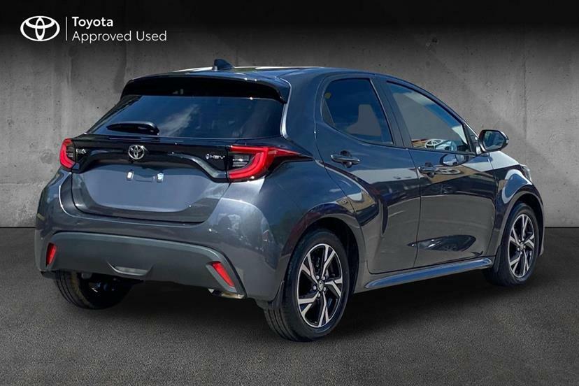 Toyota Yaris 1.5 Hybrid Design Cvt FN26LTX Grey #2