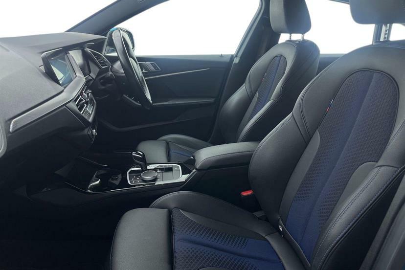 BMW 2 Series 218I 136 M Sport Dct YM22DVW  #2