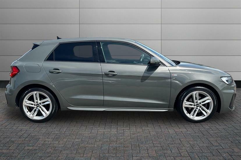 Audi A1 30 Tfsi 110 S Line S Tronic LT72KXO Grey #4