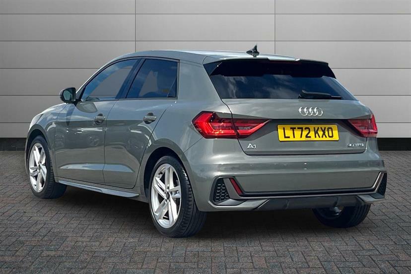 Audi A1 30 Tfsi 110 S Line S Tronic LT72KXO Grey #3