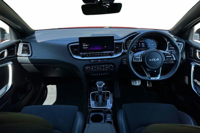 Kia Ceed 1.5 T-gdi Gt-line S Hatchback Dct 158 RY23LBJ Red #6