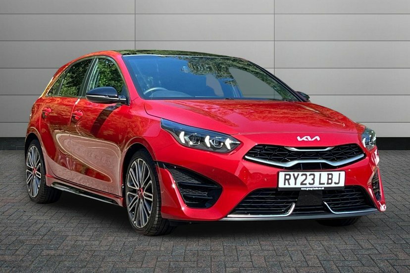 Kia Ceed 1.5 T-gdi Gt-line S Hatchback Dct 158 Red