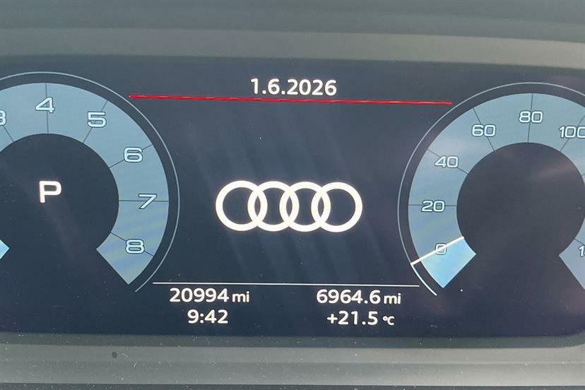 Audi A3 35 Tfsi S Line S Tronic DE70MJF Black #6