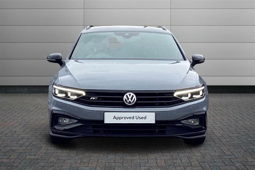 Volkswagen Passat 2.0 Tdi Evo Se Nav Estate Euro 6 Red #7