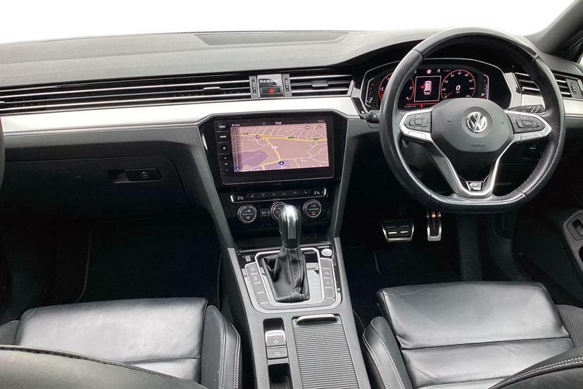 Volkswagen Passat 2.0 Tdi Evo Se Nav Estate Euro 6 Red #11