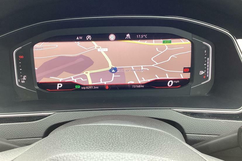 Volkswagen Passat 2.0 Tdi Evo Se Nav Estate Euro 6 Red #32