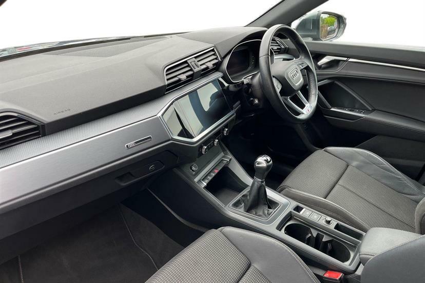 Audi Q3 35 Tfsi S Line LV21OCP Grey #2