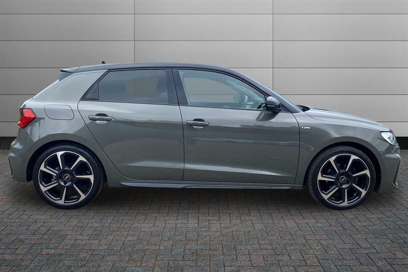 Audi A1 30 Tfsi 110 Black Edition S Tronic EK23NBE Grey #4