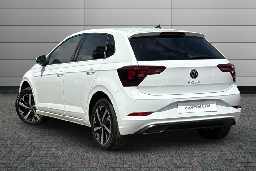 Volkswagen Polo 1.0 Tsi Match Hatchback 95 Ps MD26EXR White #3