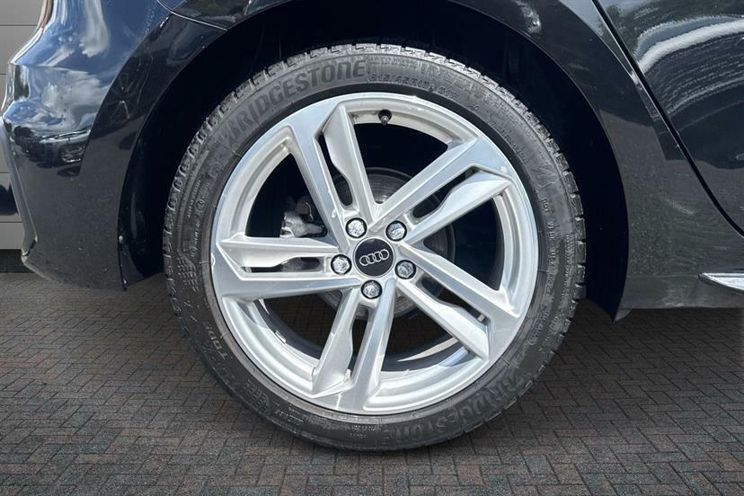 Audi A1 30 Tfsi 110 S Line S Tronic EF23FSU Black #4