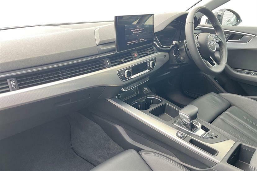 Audi A5 35 Tfsi Sport S Tronic DE24JUA Black #2
