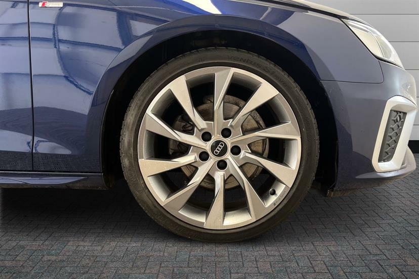 Audi A4 35 Tfsi S Line S Tronic KK23TJX Blue #5