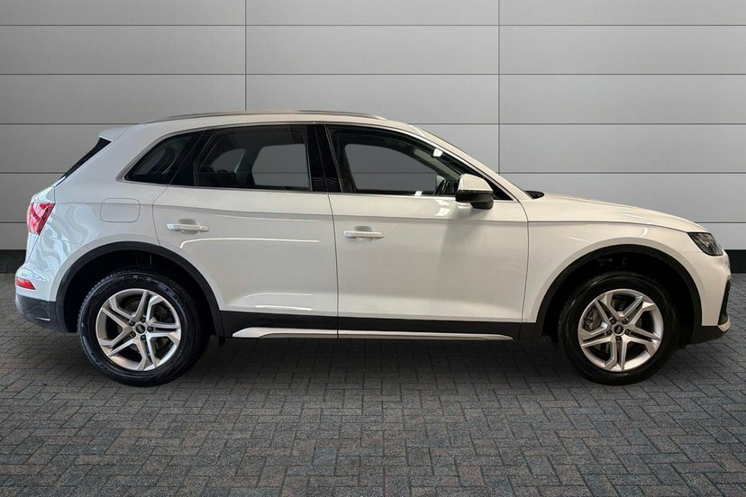 Audi Q5 2.0 Tdi 40 Sport Suv S Tronic Quattro EK22YFY White #4