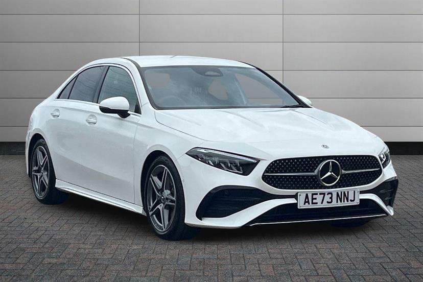 Mercedes-Benz A Class A200 Amg Line Executive White
