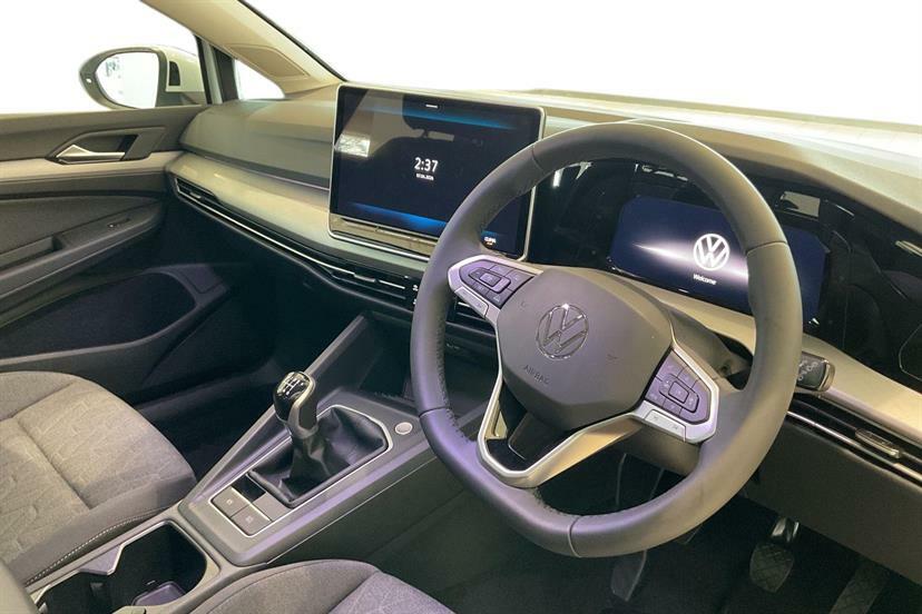 Volkswagen Golf 1.5 Tsi Life EY26ZZK White #6