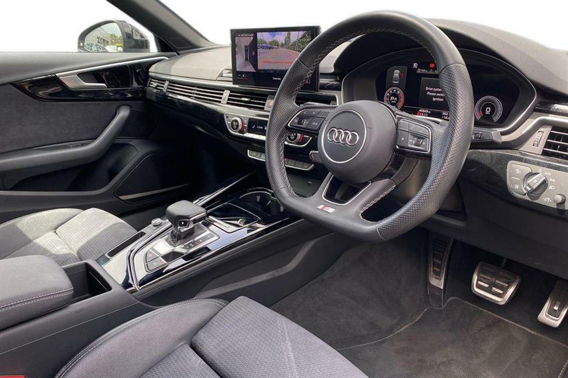 Audi A4 35 Tfsi Black Edition S Tronic Comfortsound WT72EDF Black #6