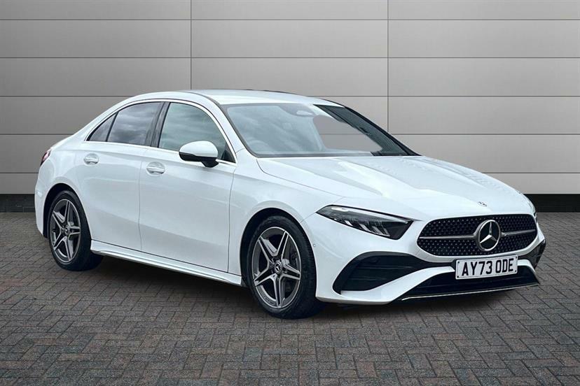 Mercedes-Benz A Class A200 Amg Line Executive White